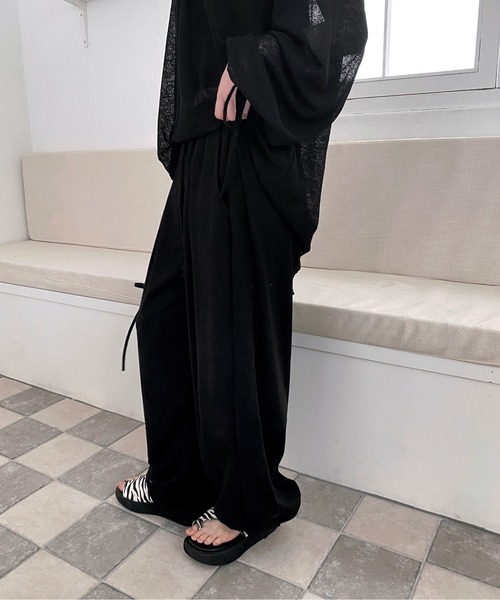 by muni:r(バイ ムニール)の「ピンタックバルーンワイドスウェットパンツ(スウェットパンツ・レディース・ブラック/グレー/グレー系・FREE)」の16枚目の写真