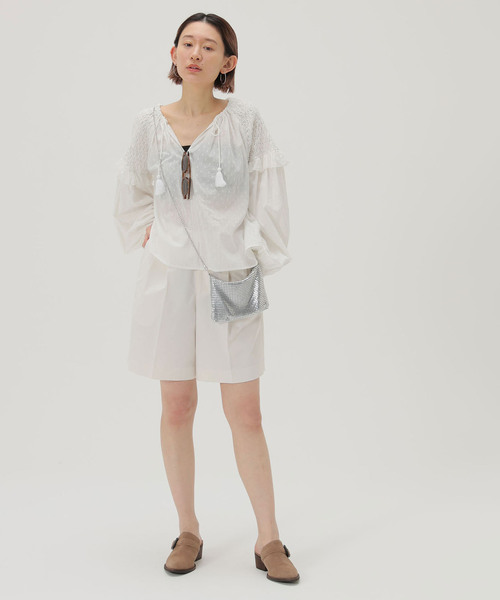 SLOBE citron.(スローブシトロン)の「SLOBE citron. スモッキングコットンブラウス(シャツ/ブラウス・レディース・A/ホワイト/ピンク・FREE)」の4枚目の写真