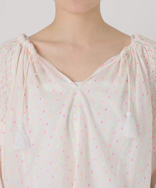 SLOBE citron.(スローブシトロン)の「SLOBE citron. スモッキングコットンブラウス(シャツ/ブラウス・レディース・A/ホワイト/ピンク・FREE)」の14枚目の写真