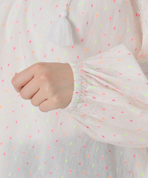 SLOBE citron.(スローブシトロン)の「SLOBE citron. スモッキングコットンブラウス(シャツ/ブラウス・レディース・A/ホワイト/ピンク・FREE)」の17枚目の写真