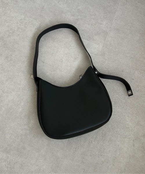 apres jour mignon（アプレジュールミニョン）の「【apresjour mignon×ARIAZ】ワンハンドルラウンドバッグ（ハンドバッグ・レディース・アイボリー/ブラック・ONESIZE）」の5枚目の写真