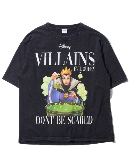 Disney(ディズニー)の「【Disney VILLAINS】マガジンプリントTシャツ / ヴィンテージライクロックT(Tシャツ/カットソー・レディース・ブラック系1/ブラック系3/ブラック系2/ブラック系4・MEDIUM/LARGE/X-LARGE)」の1枚目の写真