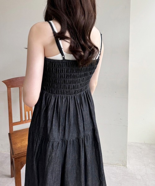 one after another NICE CLAUP（ワンアフターアナザーナイスクラップ）の「ヘアクリップリボン付き/ティアードキャミワンピース（ワンピース・レディース・ホワイト系その他/オフホワイト/レッド/ブラック/ベージュ/ブラック系その他2/ブラック系その他/ブラウン系その他・FREE）」の11枚目の写真