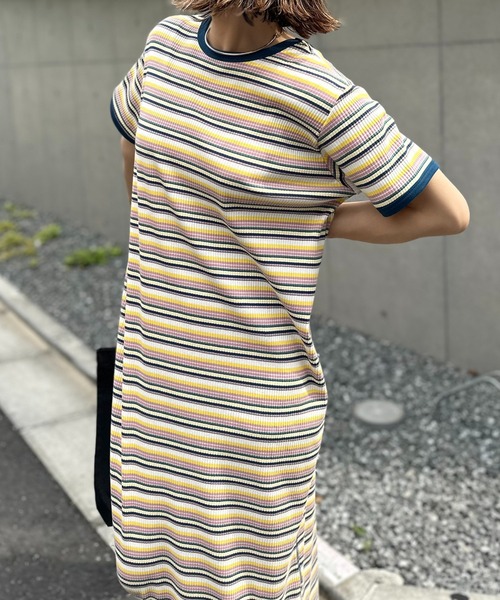 mi via loca(ミヴィアロカ)の「【2WAY】マルチボーダーテレコ半袖ワンピース(ワンピース・レディース・ブラック系/ブルー系/ピンク系・FREE)」の12枚目の写真