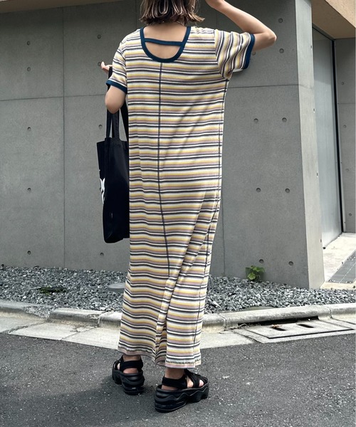 mi via loca(ミヴィアロカ)の「【2WAY】マルチボーダーテレコ半袖ワンピース(ワンピース・レディース・ブラック系/ブルー系/ピンク系・FREE)」の20枚目の写真