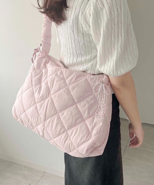 apres jour clair（アプレジュールクレア）の「【apres jour clair×ARIAZ】ポコポコショルダーバッグ（ショルダーバッグ・レディース・ピンクベージュ/ライトブルー/ブラック/ホワイト・FREE）」の8枚目の写真