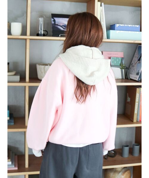 Ungrid(アングリッド)の「フードニットマフラー(マフラー・レディース・アイボリー/ライトグレー・FREE)」の10枚目の写真