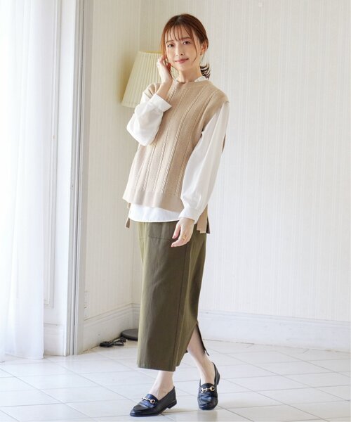 ikka(イッカ)の「【雑誌InRed10月号掲載】サイドリボンニットベスト(ベスト・レディース・チャコールグレー/ベージュ/ネイビー/マスタード・M/L/S)」の18枚目の写真