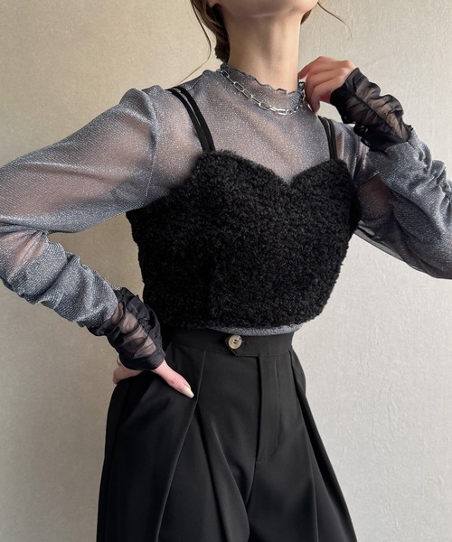 junoah(ジュノア)の「バックリボンファービスチェ(キャミソール・レディース・グレー/ブラック/アイボリー・MEDIUM/LARGE/X-LARGE)」の4枚目の写真