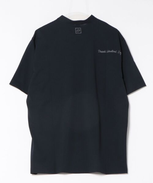 ZOY(ゾーイ)の「MENS DOT MESH COOL ヘンリーネック半袖ポロシャツ(ポロシャツ・メンズ・サンドベージュ/チャコールグレー/ネイビー・X-LARGE/MEDIUM/SMALL/LARGE)」の11枚目の写真