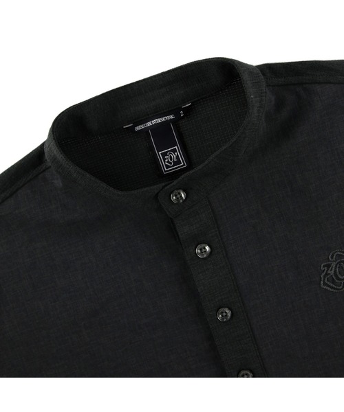 ZOY(ゾーイ)の「MENS DOT MESH COOL ヘンリーネック半袖ポロシャツ(ポロシャツ・メンズ・サンドベージュ/チャコールグレー/ネイビー・X-LARGE/MEDIUM/SMALL/LARGE)」の8枚目の写真