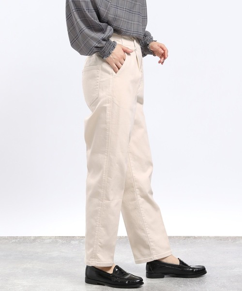 GLOBAL WORK Smile Seed Store（グローバルワーク スマイルシードストア）の「デニムタックテーパード/115994（デニムパンツ・レディース・ライトブルー/ブラック/ブルー/アイボリー・X-LARGE/LARGE/MEDIUM/SMALL）」の10枚目の写真