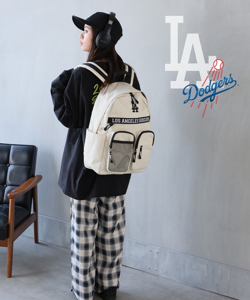MLB(メジャーリーグベースボール)の「MLB ダブルポケットリュック(バックパック/リュック・レディース・オフホワイト/ブラック系その他/アイボリー/ブラック/ブラック系その他2・FREE)」の11枚目の写真