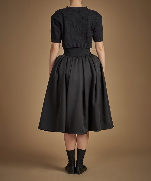 HAENGNAE ヘンネOMOCHI VOLUMINOUS MIDI SKIRT HAENGNAE（ヘンネ）の「OMOCHI VOLUMINOUS MIDI SKIRT（スカート