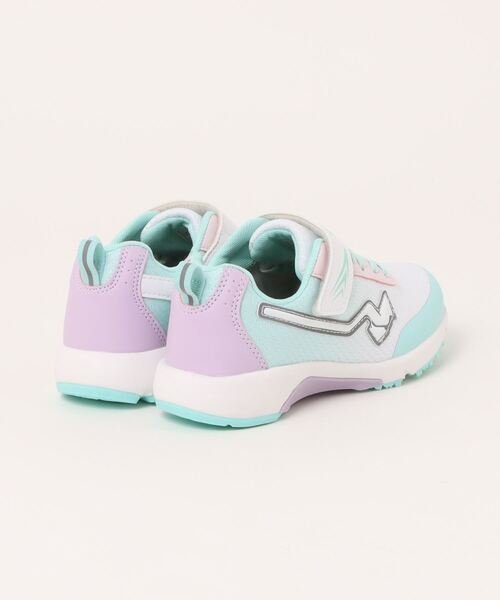 MAD FOOT（マッドフット）の「MADFOOT! マッドフット キッズ 防水スポーツシューズ【幅広3E】スニーカー ストラップ 240010（スニーカー・キッズ・ブラック/レッド系その他/グリーン系その他/サックスブルー・19.0cm/19.5cm/20.0cm/20.5cm/21.0cm/21.5cm/22.0cm/22.5cm/23.0cm/23.5cm/24.0cm）」の5枚目の写真