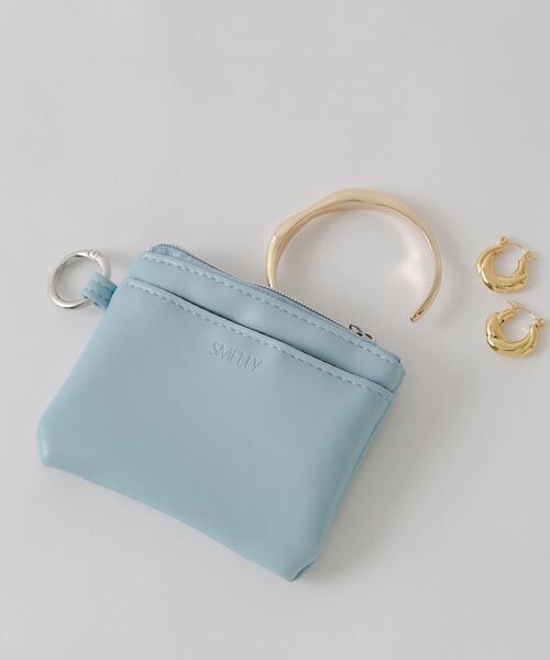 SMELLY（スメリー）の「マルチミニポーチ（ポーチ・レディース・シルバー/イエロー系その他/ブラック/ゴールド/ブルー・-）」の3枚目の写真
