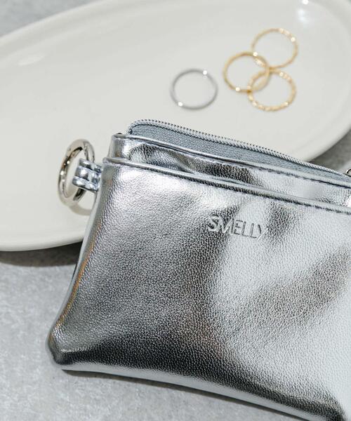 SMELLY（スメリー）の「マルチミニポーチ（ポーチ・レディース・シルバー/イエロー系その他/ブラック/ゴールド/ブルー・-）」の7枚目の写真