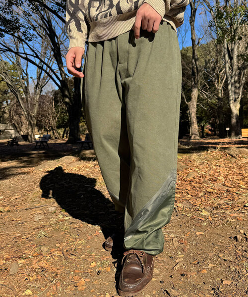 CIAOPANIC（チャオパニック）の「【mi-ry by CIAOPANIC】ナイロン切り替えパンツ（その他パンツ・レディース・ブラック/オリーブ・LARGE/MEDIUM）」の21枚目の写真