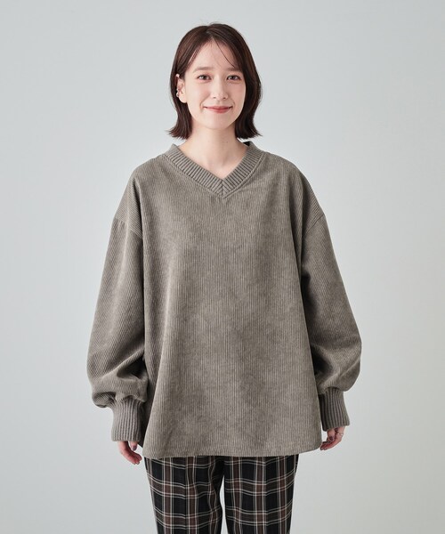 Cutie Blonde（キューティーブロンド）の「◆【S-LL/体型カバー】異素材コーデュロイトップス（Tシャツ/カットソー・レディース・グリーン系/ブラウン系その他/アイボリー・04/03/02/01）」の16枚目の写真