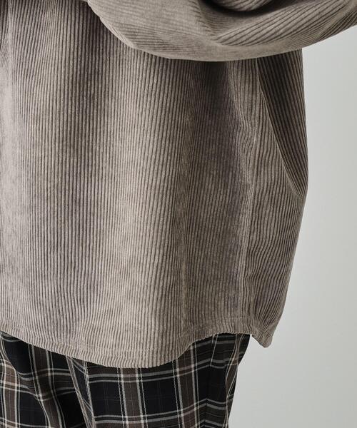 Cutie Blonde（キューティーブロンド）の「◆【S-LL/体型カバー】異素材コーデュロイトップス（Tシャツ/カットソー・レディース・グリーン系/ブラウン系その他/アイボリー・04/03/02/01）」の21枚目の写真