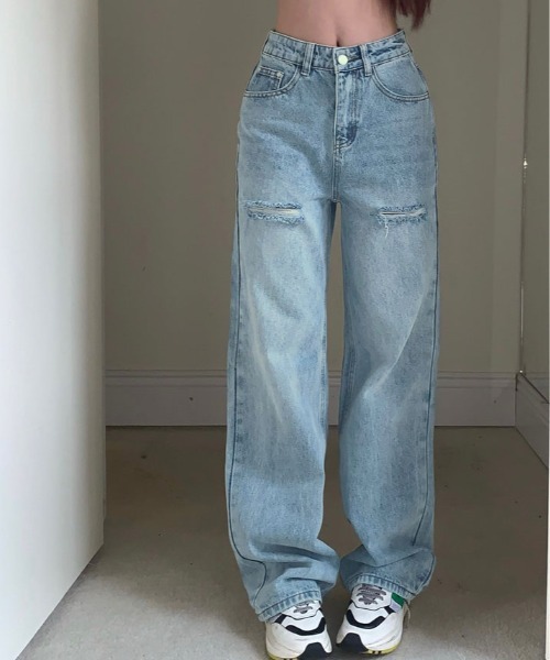 kirakiraShop(キラキラショップ)の「ヴィンテージ ライク ハイウエスト クラッシュ デニム(デニムパンツ・レディース・ブルー・S/M/L/XL)」の1枚目の写真