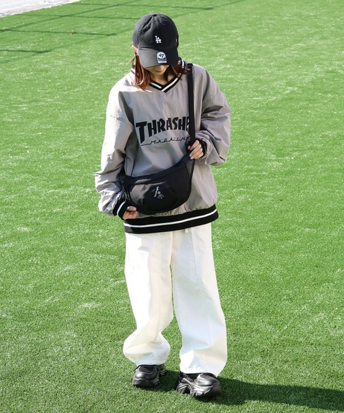 Mark Gonzales(マーク・ゴンザレス)の「【Mark Gonzales/マーク ゴンザレス】アートワークコレクション ボートフォームボディバッグ(容量:約1.5L)(ボディバッグ/ウエストポーチ・メンズ・ブラック/ネイビー・FREE)」の8枚目の写真