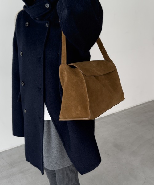 diggity スウェードフラップショルダーバッグ diggity スウェードフラップショルダーバッグ（ショルダーバッグ