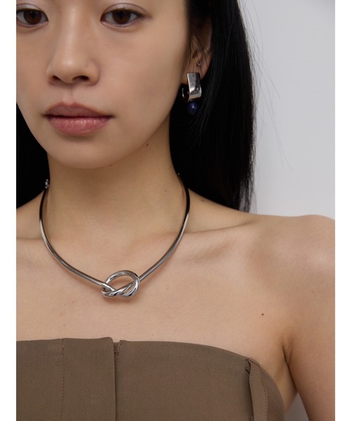 AIC.（エーアイシー）の「ノットデザインチョーカー（チョーカー・レディース・シルバー/ゴールド・FREE）」の6枚目の写真