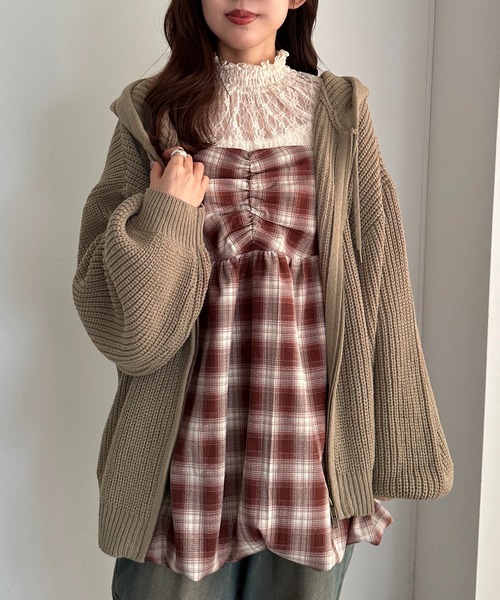 apres jour mignon(アプレジュールミニョン)の「ニットパーカー【ZOZOTOWN限定アイテム】(ニット/セーター・レディース・ブラック/アイボリー/ベージュ/レッド・X-LARGE/フリー)」の15枚目の写真