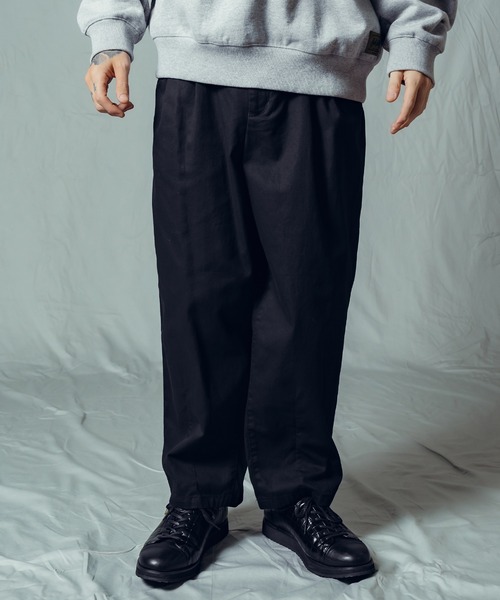 Subciety(サブサエティ)の「2tack wide balloon pants(チノパンツ・メンズ・ナチュラル/ダークネイビー/ブラック/オフホワイト・マルチサイズ)」の12枚目の写真