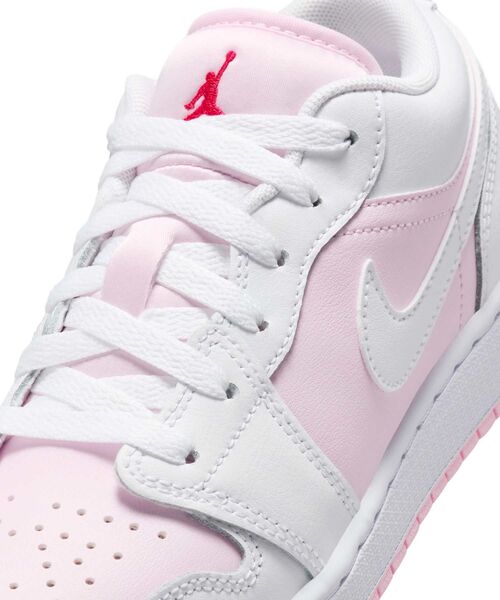 新品 正規品!!  セール】エア ジョーダン 1 LOW ジュニアシューズ / Air Jordan シューズ(女性用)