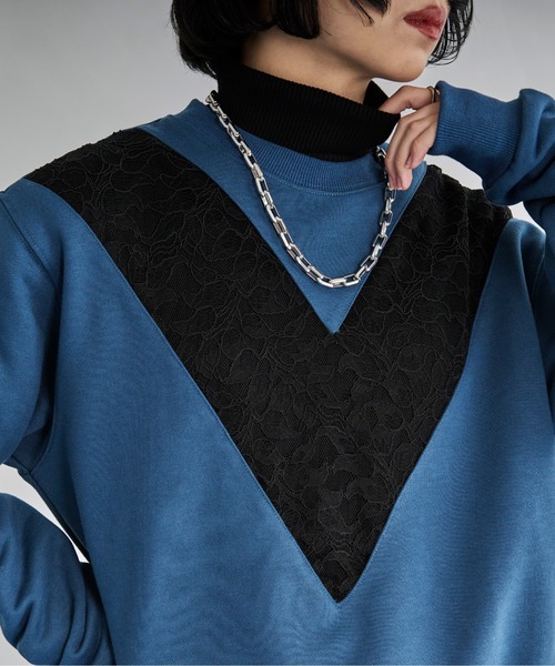 Ellno de Mavie（エルノデメヴィ）の「Vレースキリカエスウェット（スウェット・レディース・ブルー/ブラック・FREE）」の4枚目の写真