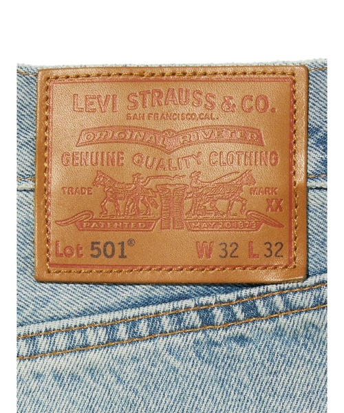 Levi's(リーバイス)の「Levi's/リーバイス 501(R) ジーンズ ミディアムインディゴ(デニムパンツ・メンズ・インディゴブルー・W28 L32/W29 L32/W30 L32/W31 L32/W32 L32/W33 L32/W34 L32/W36 L32)」の10枚目の写真