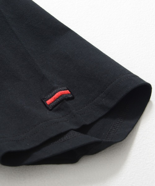 FUBU（ フブ）の「FUBU フブ ブランド ロゴ 刺繍 アメカジ クルーネック オマージュ 半袖 Tシャツ ティーシャツ（Tシャツ/カットソー・メンズ・ホワイト/ブラック/イエロー・M/L/XL/XXL）」の4枚目の写真