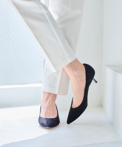 ALUNE（アルネ）の「スティレットローヒールポインテッドﾊﾟﾝﾌﾟｽ（パンプス・レディース・グレイッシュベージュ/パイソン/ブラック系その他/ゴールド/ブラック/ダークブラウン/ネイビー・22.5cm/23cm/23.5cm/24cm/24.5cm）」の13枚目の写真