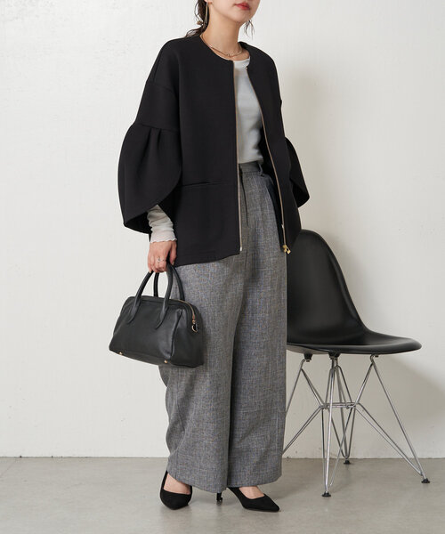 Jena espace merveilleux(ジェナ エスパスメルヴェイユ)の「シアーラメロンT(Tシャツ/カットソー・レディース・ベージュ/ブラック/オフホワイト・FREE)」の8枚目の写真