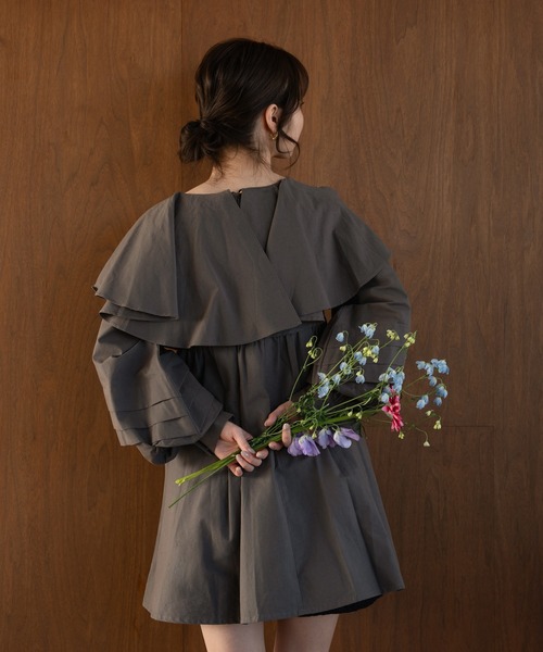 mideal(マイディール)の「volume sleeve tunic onepiece / ボリュームスリーブフリルチュニックワンピース(チュニック・レディース・ブラウン/グレー・FREE)」の7枚目の写真