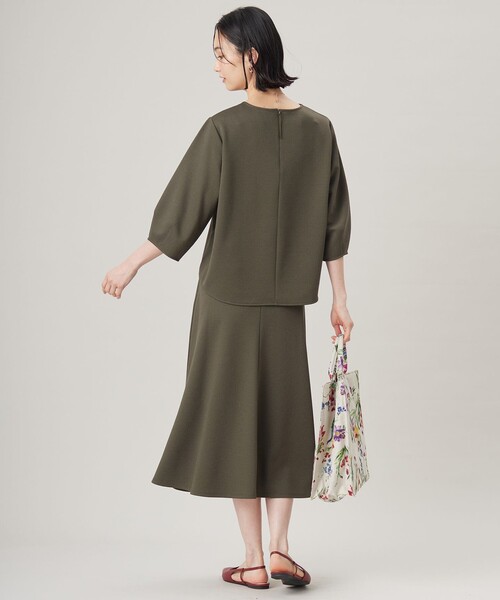 自由区(ジユウク)の「ブークレダンボールフレア スカート(スカート・レディース・ネイビー系/カーキ系・38/40)」の7枚目の写真
