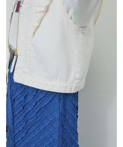 Samansa Mos2 blue（サマンサモスモスブルー）の「【ECO DENIM】ショルダーフリルベスト（ベスト・レディース・オフホワイト/チャコールグレー・F）」の3枚目の写真
