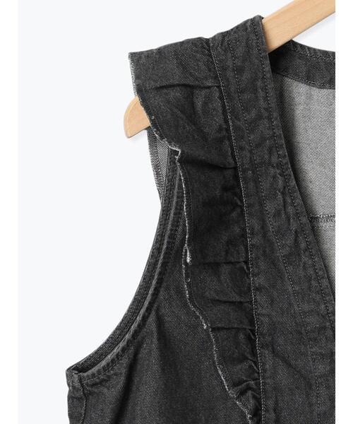 Samansa Mos2 blue（サマンサモスモスブルー）の「【ECO DENIM】ショルダーフリルベスト（ベスト・レディース・オフホワイト/チャコールグレー・F）」の6枚目の写真