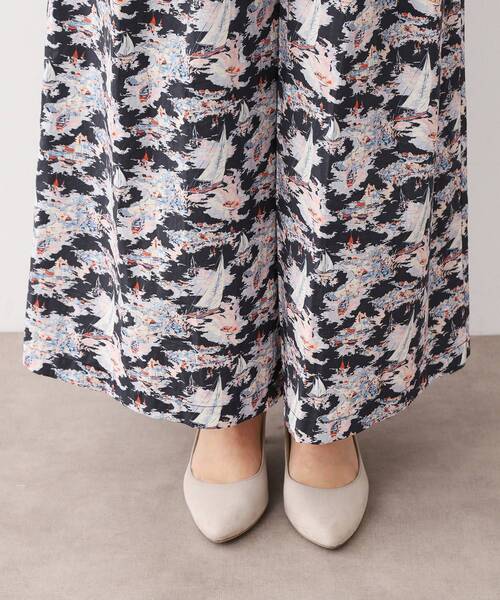 LAURA ASHLEY(ローラアシュレイ)の「【WEB限定/M-LL3サイズ/コットン100%/上下セット/洗える】リヴィエラ柄 セットアップ(セットアップ・レディース・ネイビー系・42/38/40)」の21枚目の写真