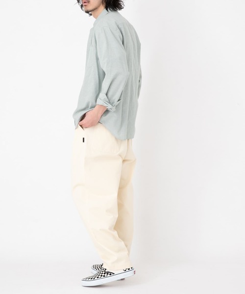 URBAN RESEARCH Sonny Label（アーバンリサーチサニーレーベル）の「吸水速乾リネン混ロングスリーブシャツ（シャツ/ブラウス・メンズ・ブラック系その他/グリーン/ブルー/ネイビー/ブルー系その他・MEDIUM/LARGE/X-LARGE）」の20枚目の写真