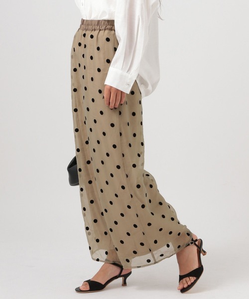 BAYFLOW（ベイフロー）の「[裏地付きで透けにくい]ドットオーガンジーパンツ（その他パンツ・レディース・ブラック/ベージュ/アイボリー・FREE）」の18枚目の写真
