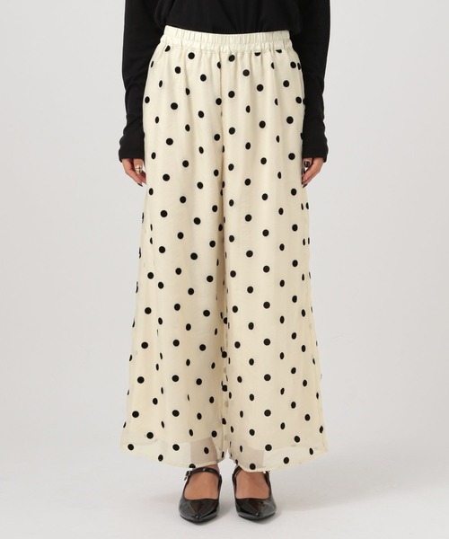 BAYFLOW（ベイフロー）の「[裏地付きで透けにくい]ドットオーガンジーパンツ（その他パンツ・レディース・ブラック/ベージュ/アイボリー・FREE）」の17枚目の写真
