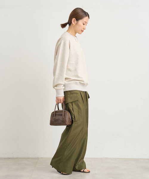 IENA（イエナ）の「LOOPWHEELER for LOWERCASE 別注 ライトツリウラケ ルーズフィットスウェット（スウェット・レディース・グレー/アイボリー・FREE）」の8枚目の写真