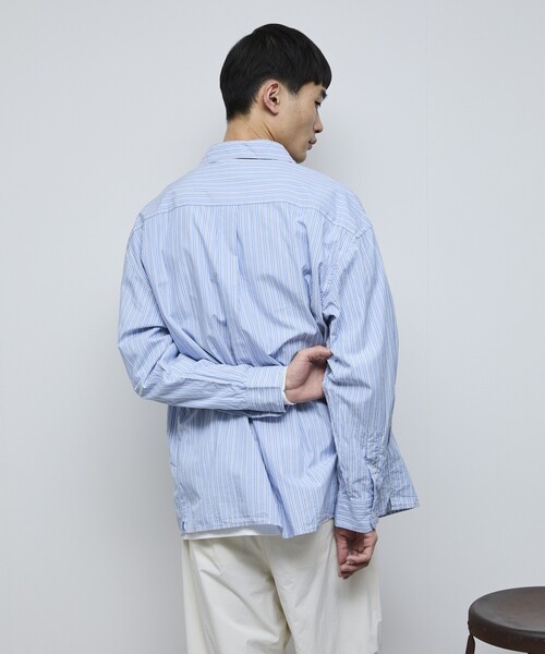 Firsthand（ファーストハンド）の「MA Firsthand/マ ファーストハンド BASICロゴ刺繍 オーバーサイズ ブロードワークシャツ ストライプ / レギュラーカラーシャツ / ダブルポケット 長袖シャツ（シャツ/ブラウス・メンズ・サックスブルー/ホワイト・L/M/MEDIUM/LARGE）」の8枚目の写真