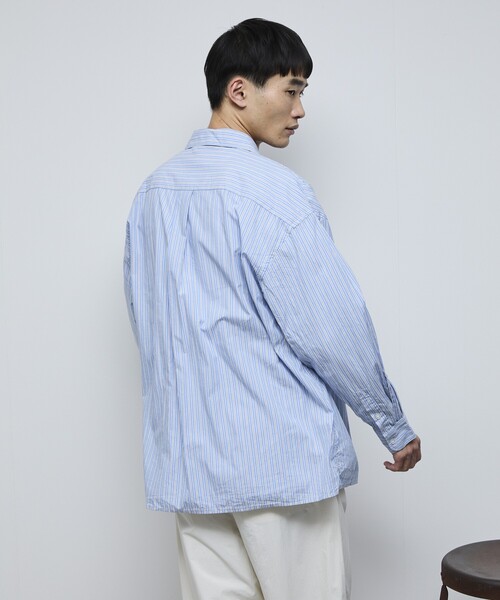 Firsthand（ファーストハンド）の「MA Firsthand/マ ファーストハンド BASICロゴ刺繍 オーバーサイズ ブロードワークシャツ ストライプ / レギュラーカラーシャツ / ダブルポケット 長袖シャツ（シャツ/ブラウス・メンズ・サックスブルー/ホワイト・L/M/MEDIUM/LARGE）」の9枚目の写真