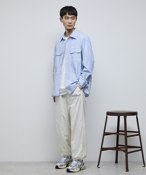 Firsthand（ファーストハンド）の「MA Firsthand/マ ファーストハンド BASICロゴ刺繍 オーバーサイズ ブロードワークシャツ ストライプ / レギュラーカラーシャツ / ダブルポケット 長袖シャツ（シャツ/ブラウス・メンズ・サックスブルー/ホワイト・L/M/MEDIUM/LARGE）」の13枚目の写真