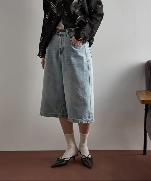 THE YOn（ザヨン）の「ガウチョデニムパンツ（デニムパンツ・レディース・ブラック/ライトブルー・M/S）」の15枚目の写真