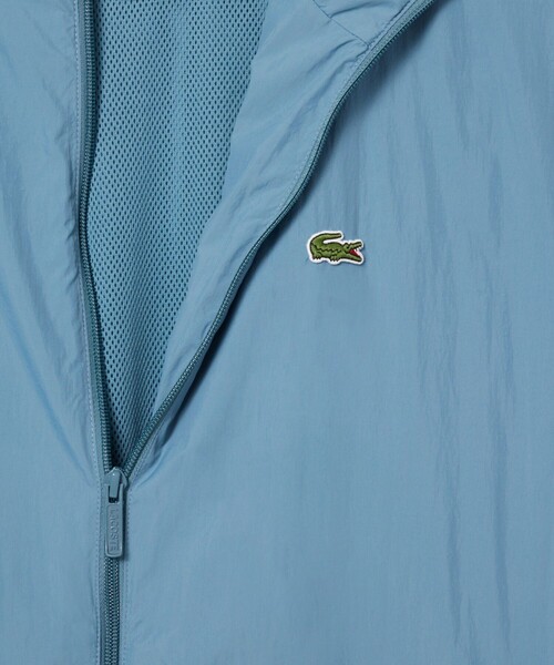LACOSTE(ラコステ)の「ベーシックトラックジャケット(ブルゾン・メンズ・ブラック/グレイッシュブルー・46/48/50/52)」の14枚目の写真